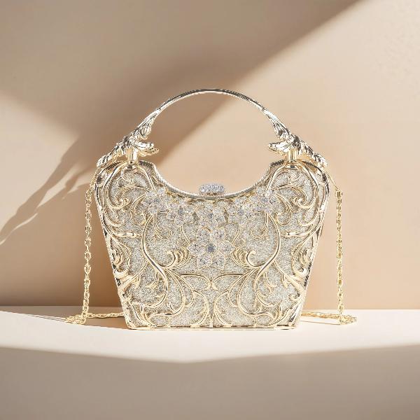 Sparkly Rhinestone Hollow Evening Bag – The Perfect Gift for Weddings, Parties & Birthdays
