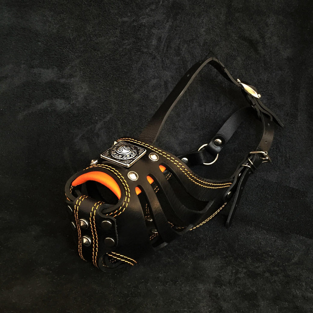 Bestia Eros Basket Dog Muzzle – Black & Orange